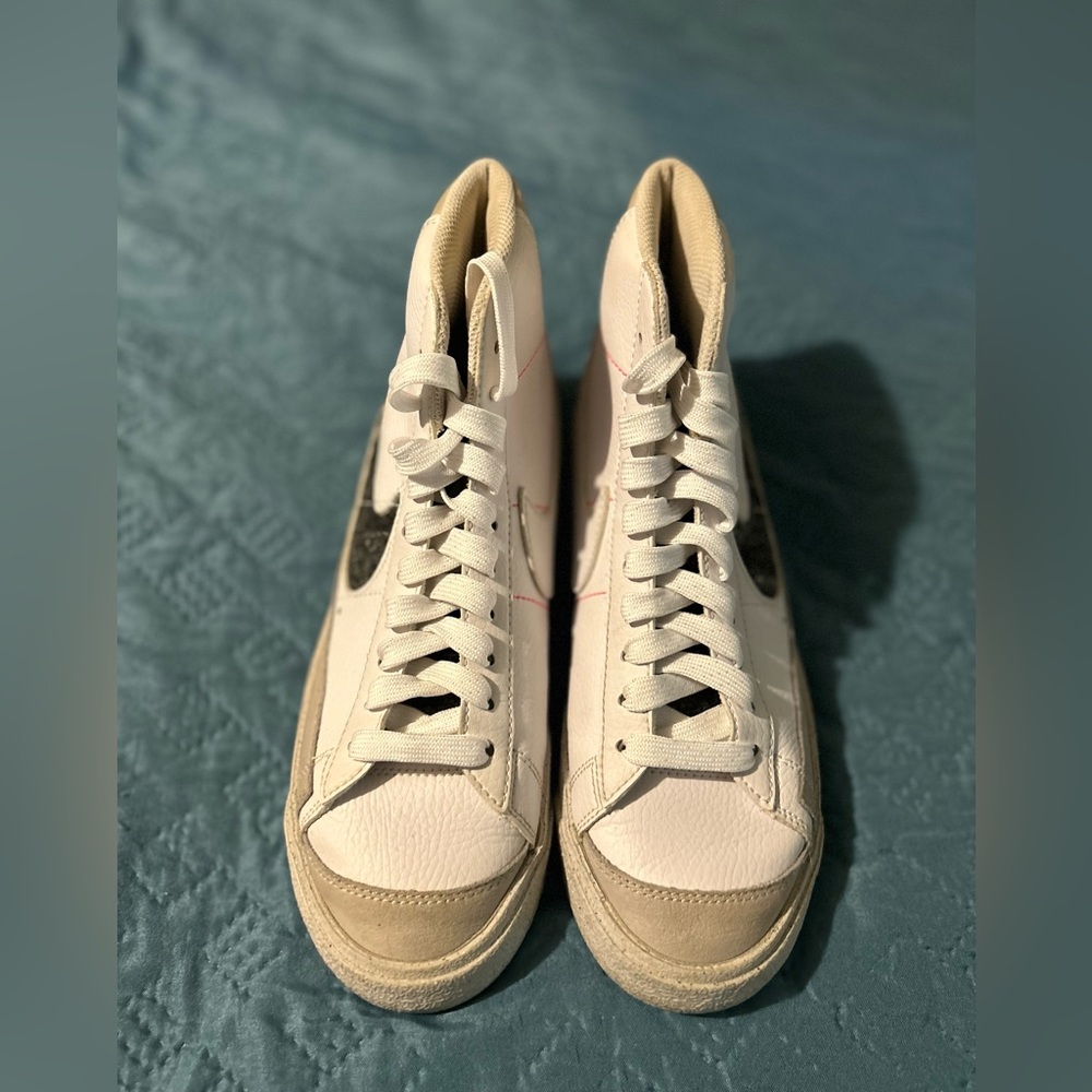 Women Nike Blaze ‘77